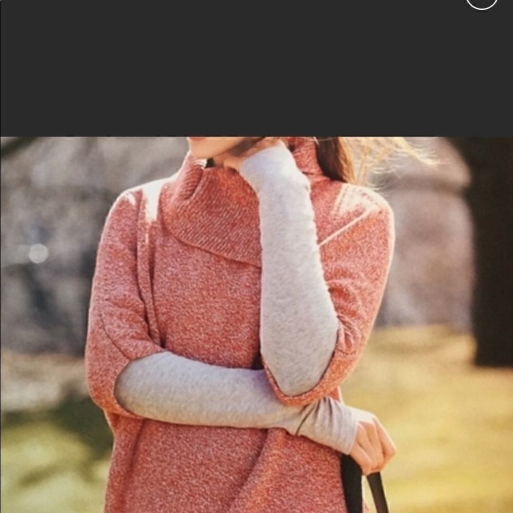 CAbi Knit Oversized Foldover Short Sleeve Sweater - Picture 3 of 7